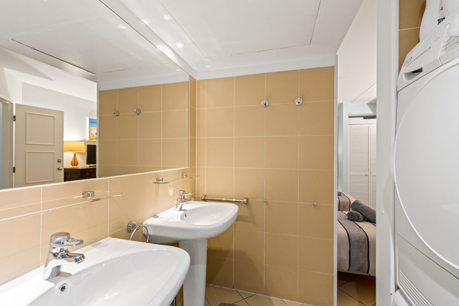 20241021©BRapp1_005