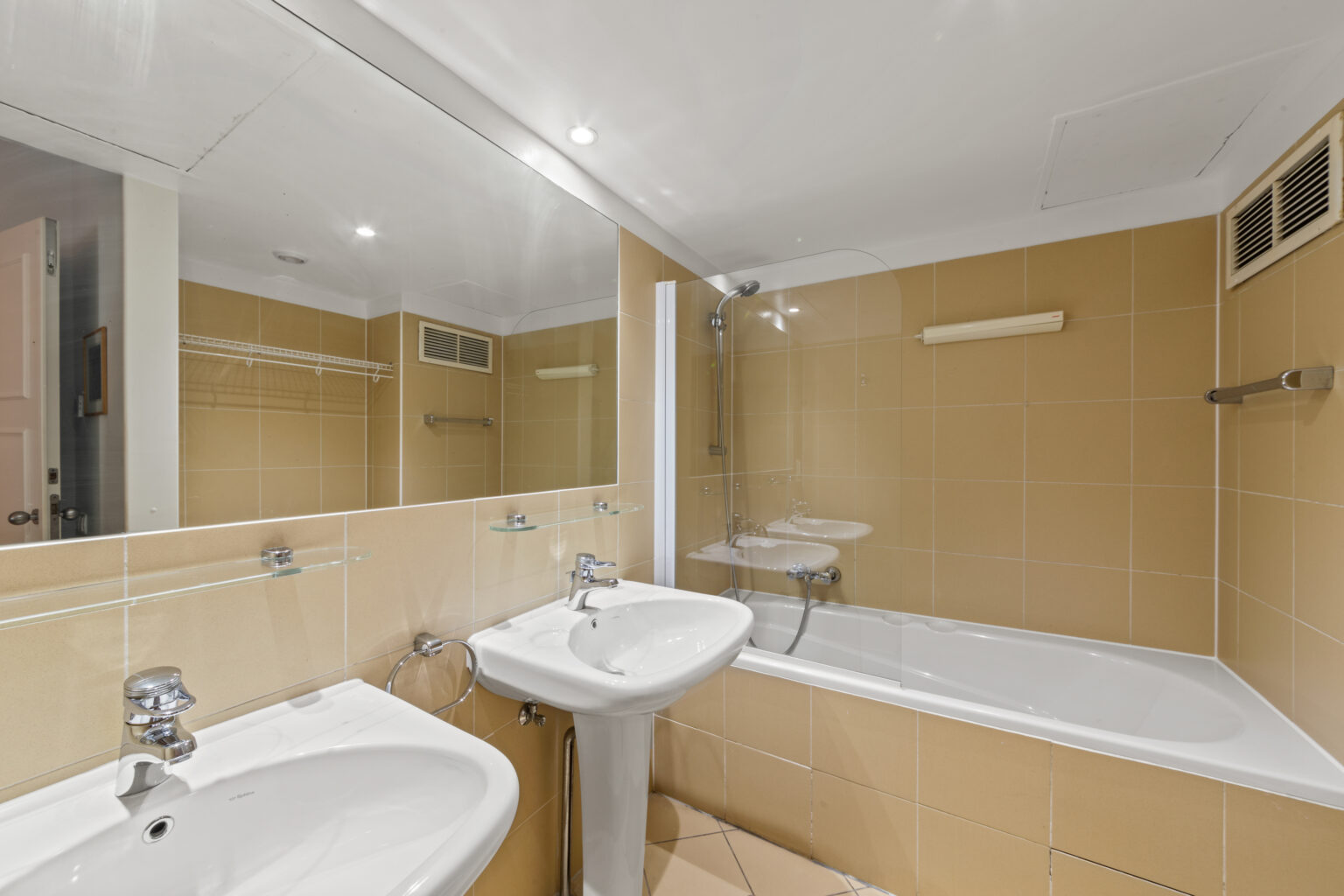 20241021©BRapp1_009