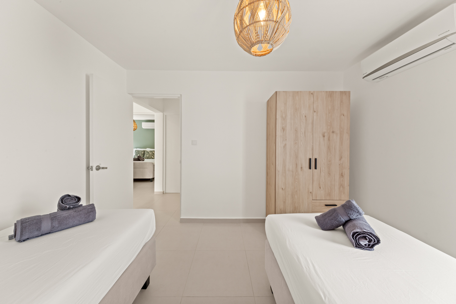 20251022©ingevanaltena_005