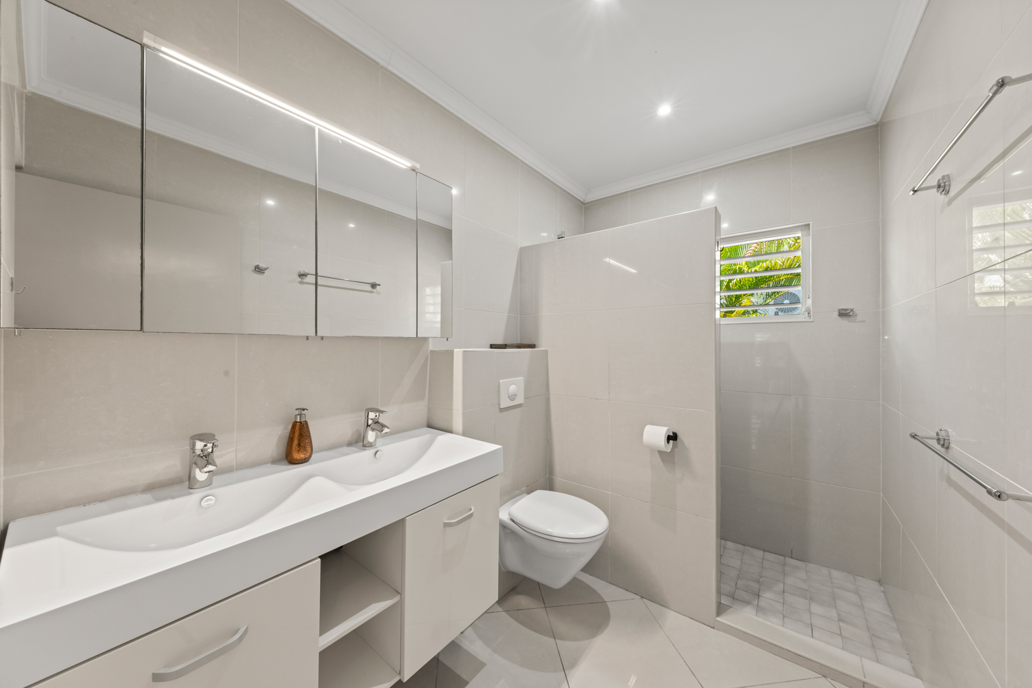 20251210©ingevanaltena_044